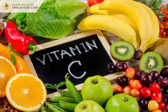 Thực phẩm giàu vitamin C hỗ trợ kiểm soát acid uric trong máu