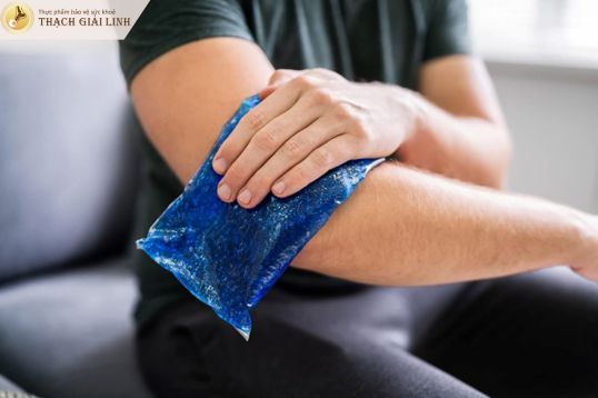 Chườm lạnh để giảm đau, giảm sưng