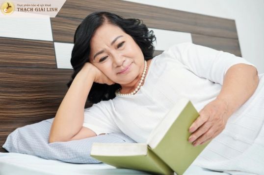 Thực hiện các bài tập thư giãn nhẹ nhàng trước khi ngủ