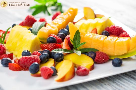 Không ăn quá nhiều hoa quả trong một lần 