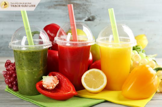 Nước ép trái cây đóng chai không có chất xơ làm tăng đường huyết